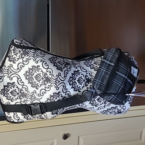 Herschel Plaid Unisex Waist/Crossbody Bag - Picture 3 of 10